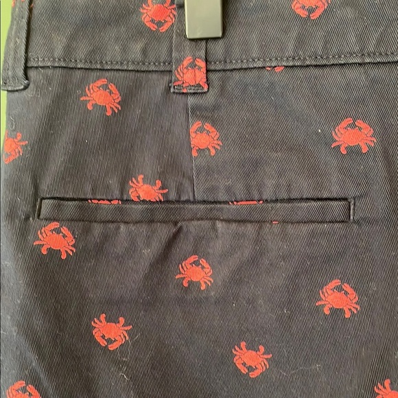 J.Crew Men's Navy Classic Chino Shorts w/red Crabs Summer Coastal - Picture 7 of 7